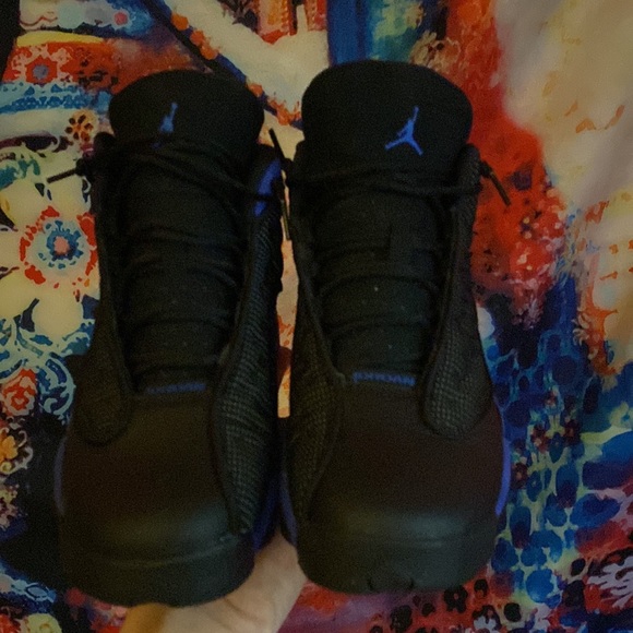 Jordan’s 13 Black Hyper Royal size 6.5Y - Picture 7 of 7